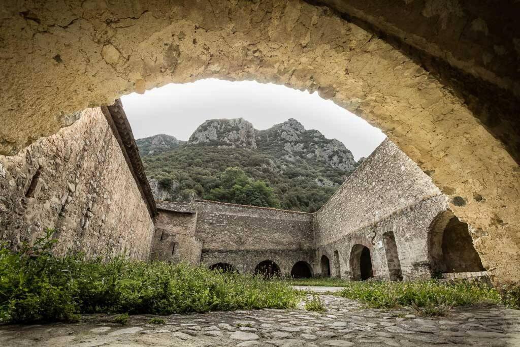 Les Maisons Du Conflent, Maisons Familiales En Pierre Au Coeur Des Remparts Villefranche-de-Conflent Eksteriør bilde